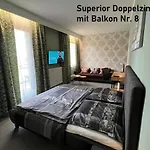 Maison d'hôtes Hotelpension Am Thermalbad Bad Nenndorf