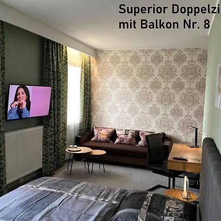 Hotelpension Am Thermalbad ゲストハウス 3*